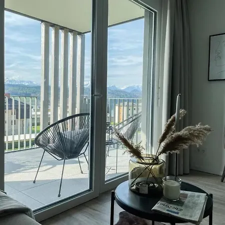Apartment Premium Interior I Big Terrace I At Woethersee Toschling